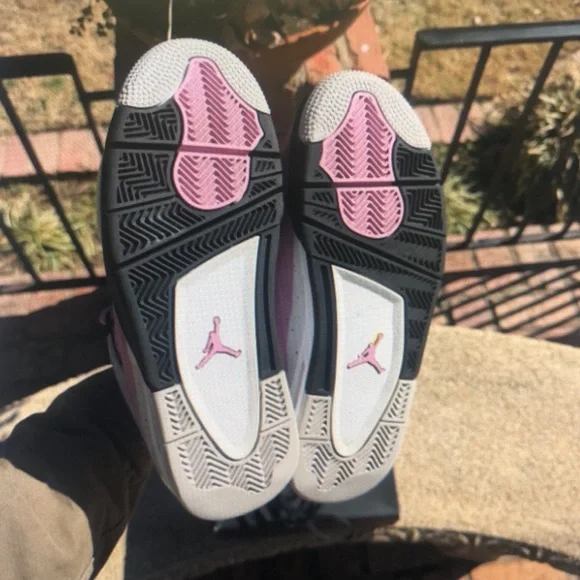 Jordan Air Jordan 4 “Orchid” - Picture 6 of 6